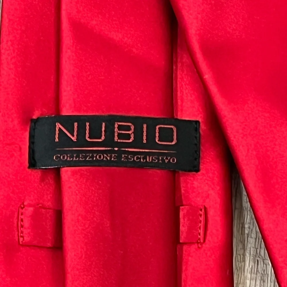 Nubio Classic 100% Silk Red Men's Tie